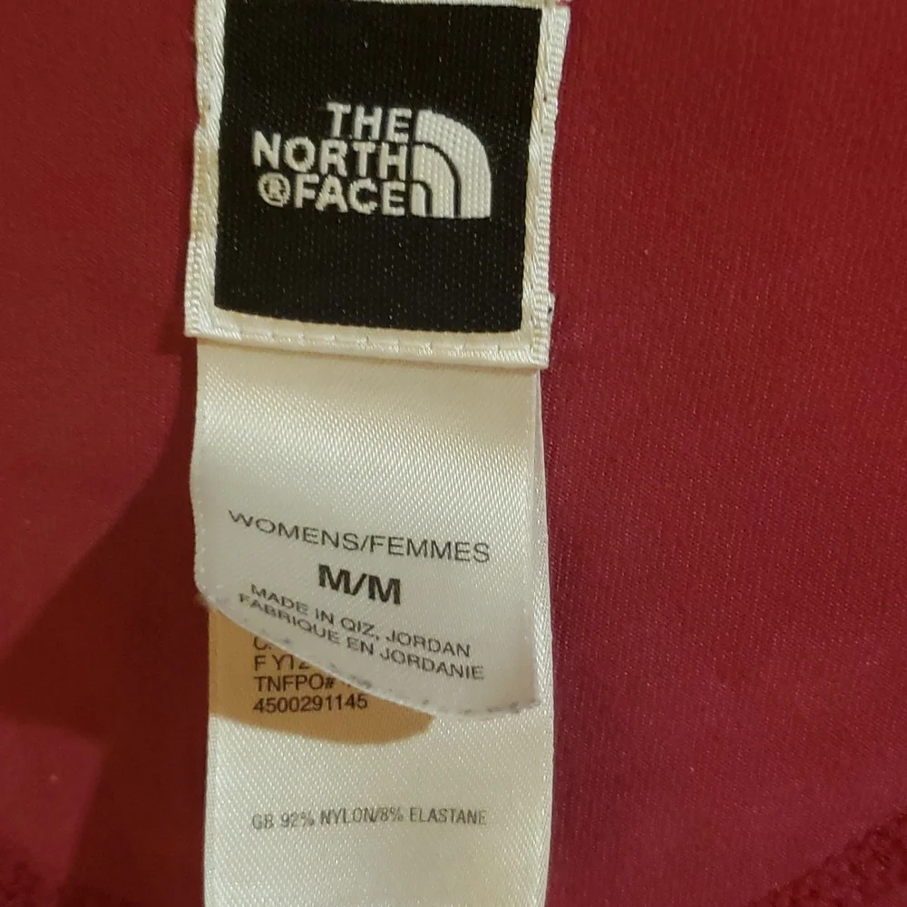 The North Face Half-Zip Pullover - Picture 3 of 9